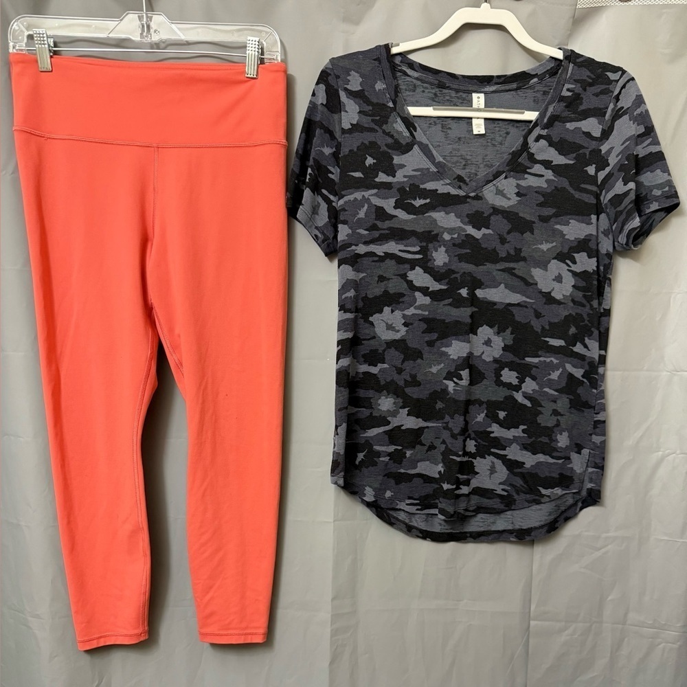 Athleta Bundle Of 2 Shirt And Leggings Size M